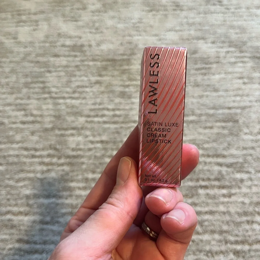LAWLESS satin luxe classic cream lipstick